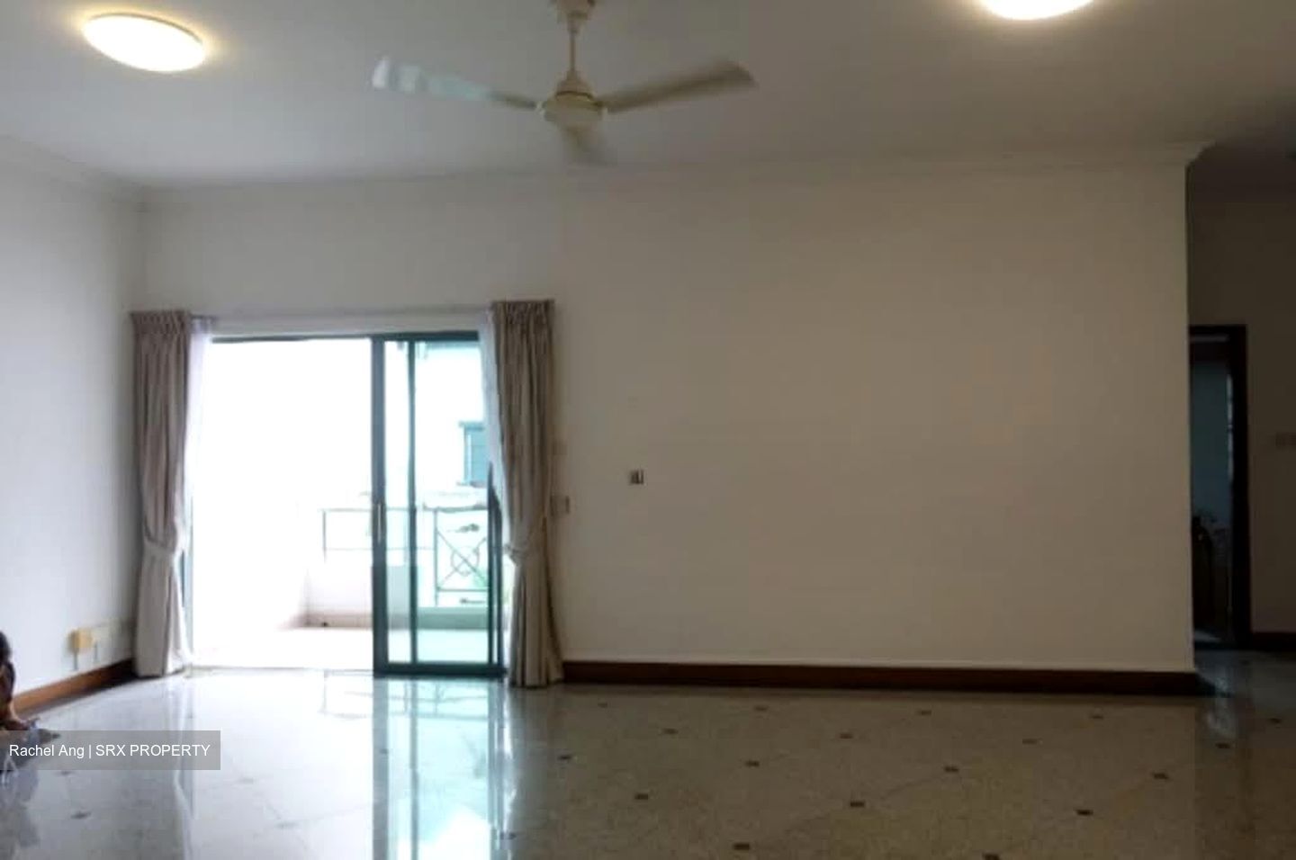Gold Coast Condo (D5), Condominium #560332881